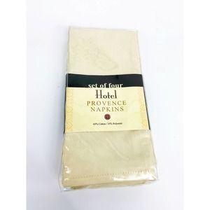 Set of Four Hotel Provence Napkins Cream NOS